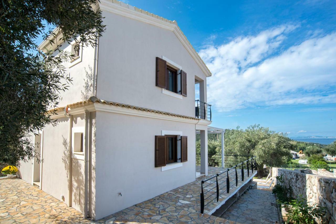 Villa Bougarini Haven Family Villa Rock Pool Oasis Ieromonachos Exterior photo